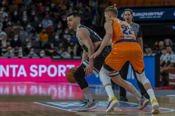 广厦的主力 广厦的主力