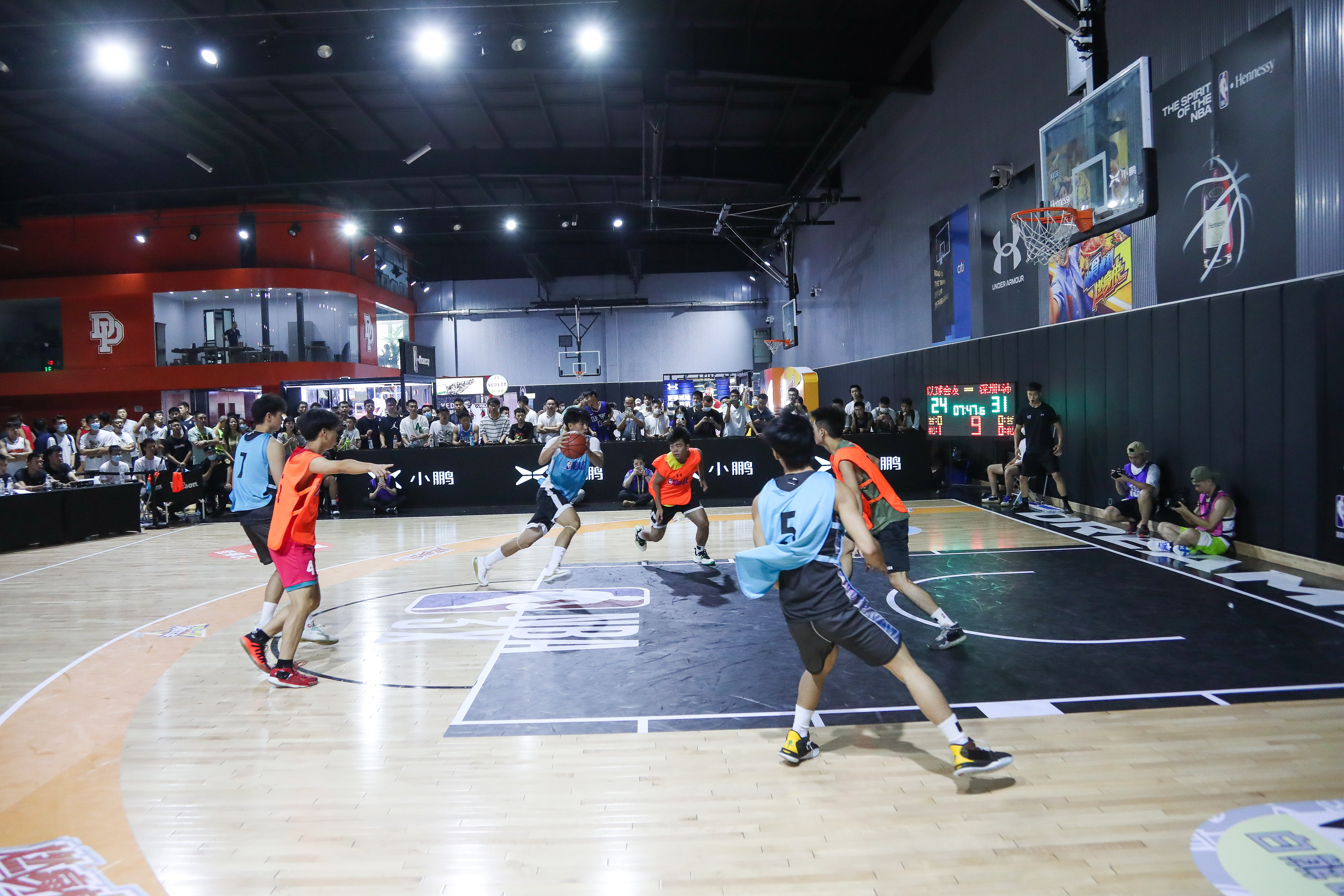 员在未来的 员在未来的