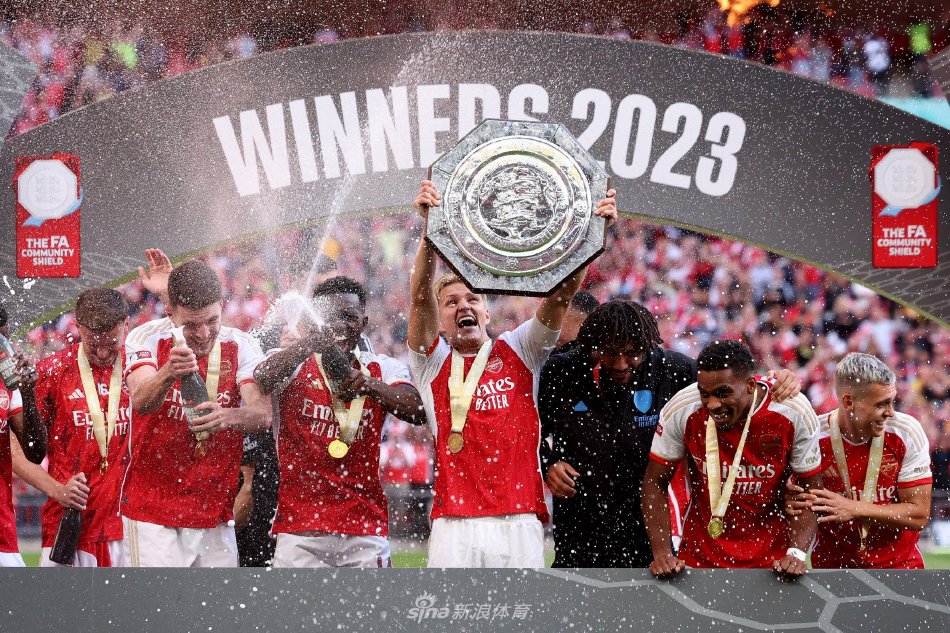 若干成绩最 若干成绩最